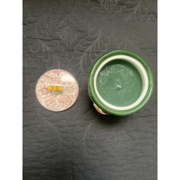 Great American Opportunity Vintage Christmas Holiday Flying Santa Candle NEW Jar - Picture 3 of 8